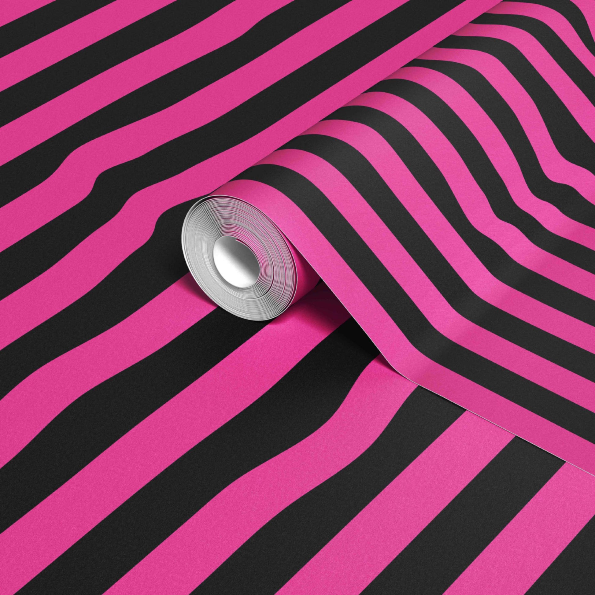 Warped Vertical Stripes Wallpaper - XAWD